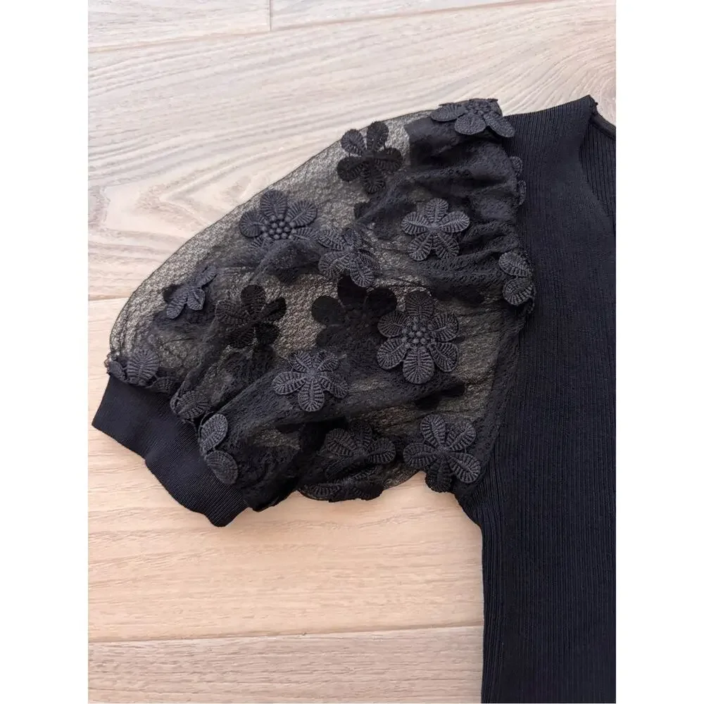 dolan Black V-Neck Puff Sleeve Knit Top with Floral Lace - Picture 3 of 6